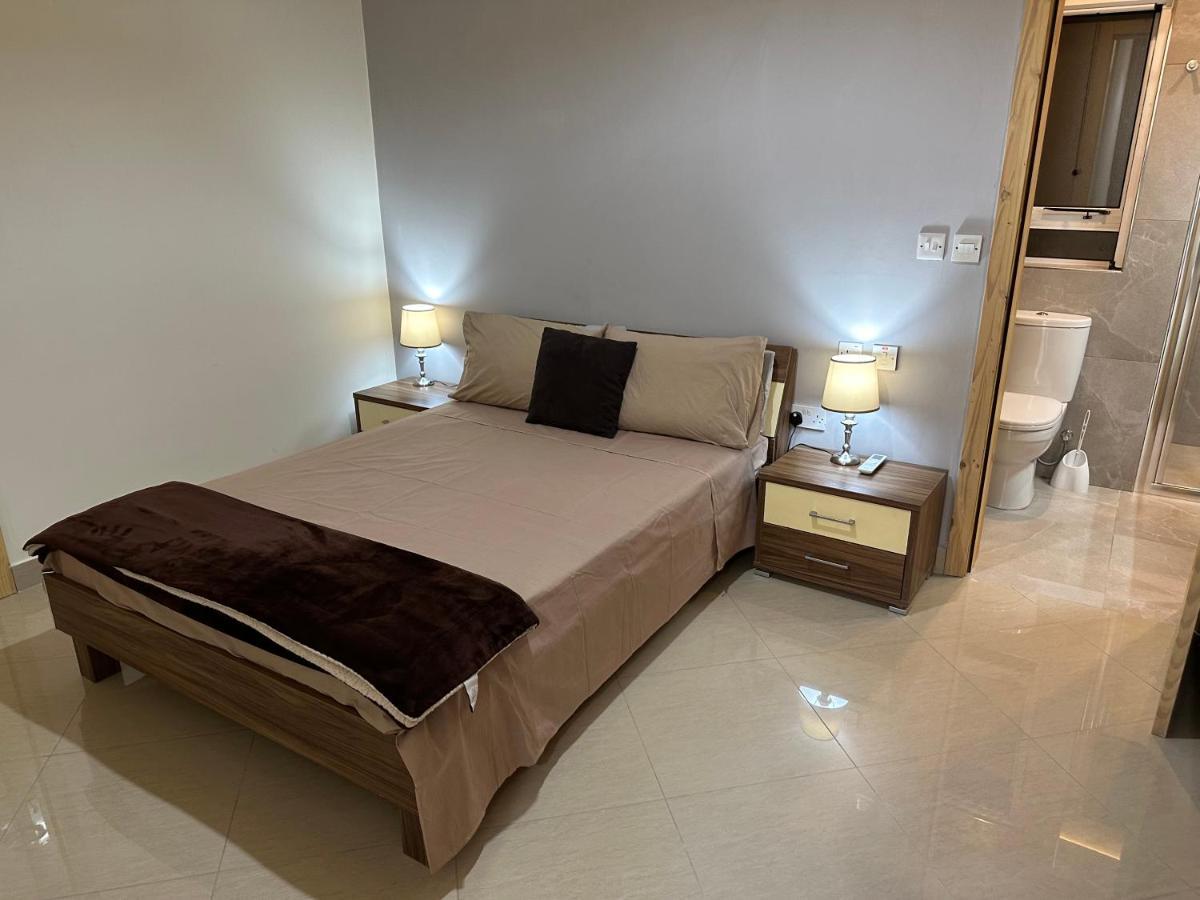 Ewa Apt - 3-Bedrooms Apt Near Sliema - St Julians Seafront Gzira Exterior photo
